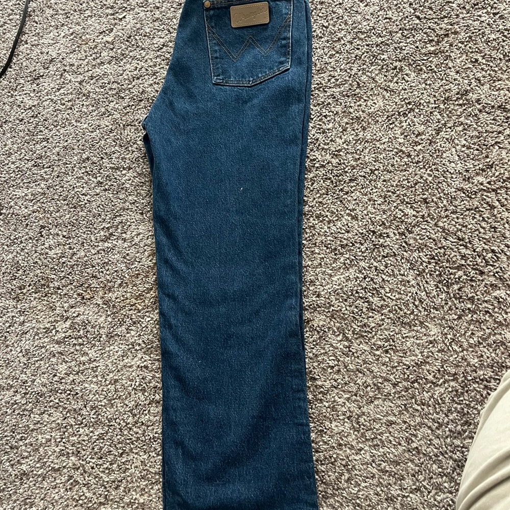 Wrangler Men's Deep Blue Straight Jeans